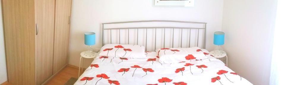 Gospoja Park & Beach Apartment Vrbnik Ngoại thất bức ảnh